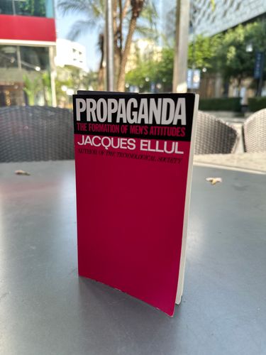 image of Propaganda in-situ